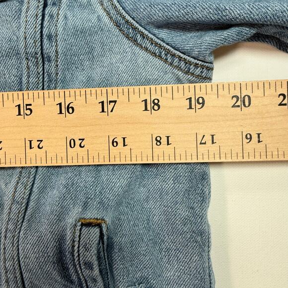 Blank NYC Distressed Denim Jacket Women’s Medium • 100% Cotton • Size M 38" - Picture 8 of 9